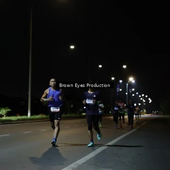 Runner Photo 7627139