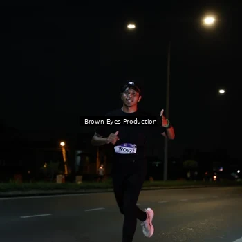 Runner Photo 7627146