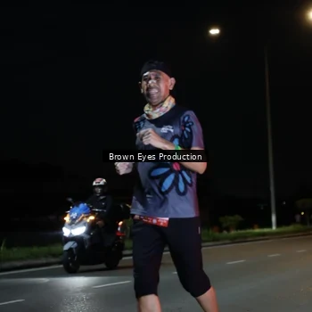 Runner Photo 7627153