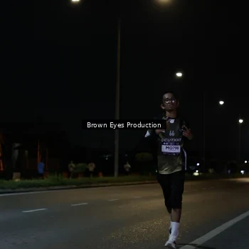 Runner Photo 7627159