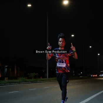 Runner Photo 7627163