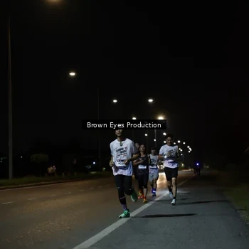 Runner Photo 7627171