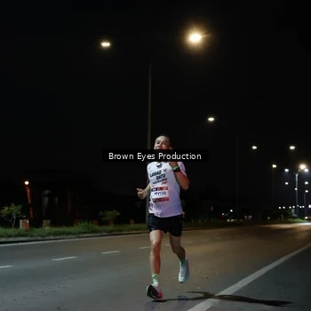 Runner Photo 7627184