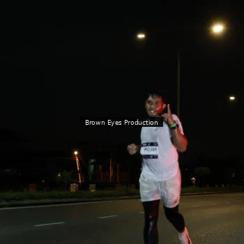 Runner Photo 7627191