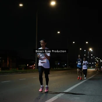 Runner Photo 7627199
