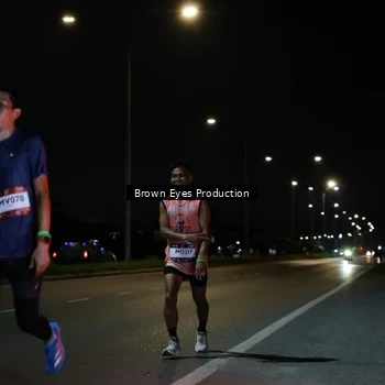 Runner Photo 7627238