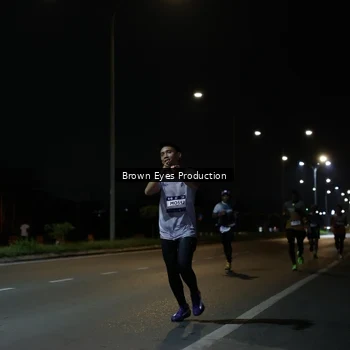 Runner Photo 7627240