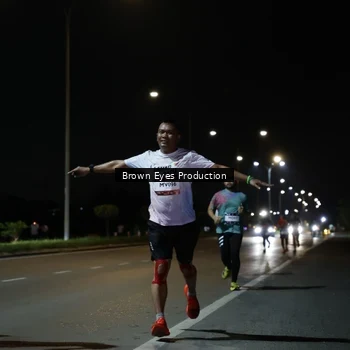Runner Photo 7627255