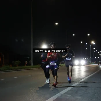 Runner Photo 7627259