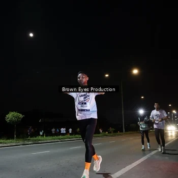 Runner Photo 7627277