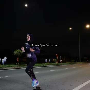 Runner Photo 7627285