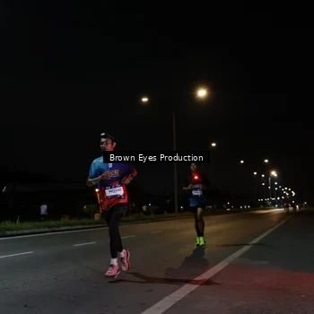 Runner Photo 7627292