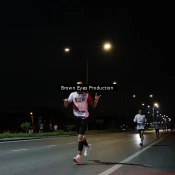 Runner Photo 7627305