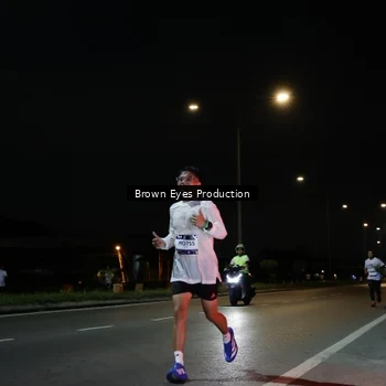 Runner Photo 7627308
