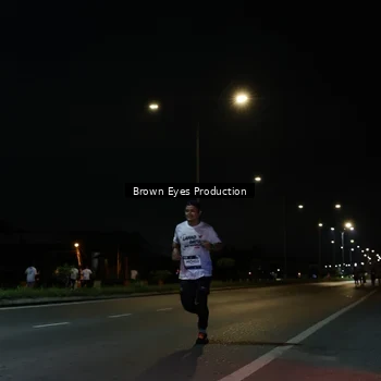 Runner Photo 7627309