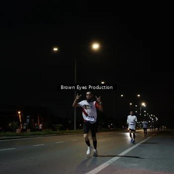 Runner Photo 7627311