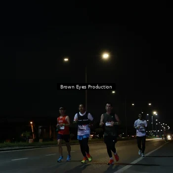 Runner Photo 7627312