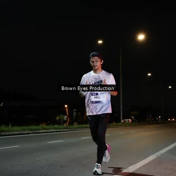 Runner Photo 7627320