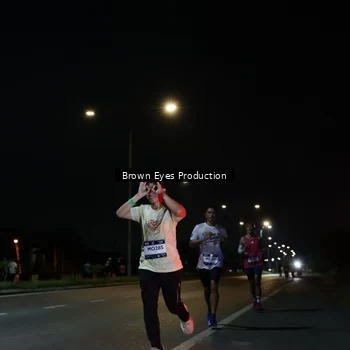 Runner Photo 7627322