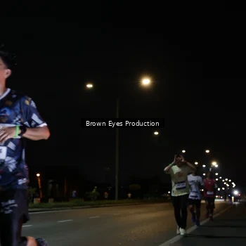 Runner Photo 7627324