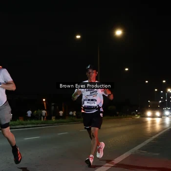 Runner Photo 7627344