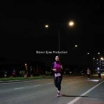 Runner Photo 7627345