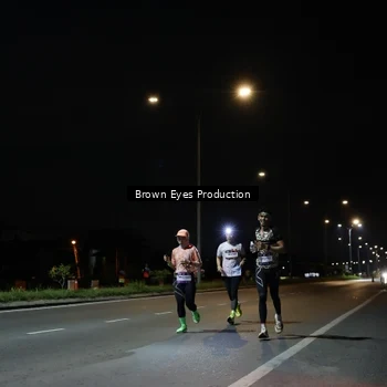 Runner Photo 7627352