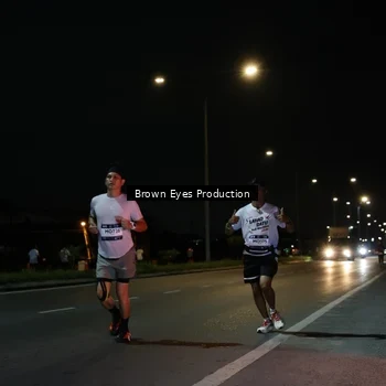 Runner Photo 7627354