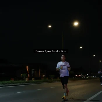 Runner Photo 7627355