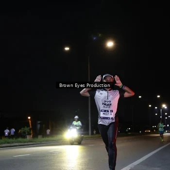 Runner Photo 7627363