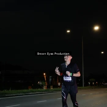Runner Photo 7627367