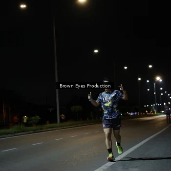 Runner Photo 7627376