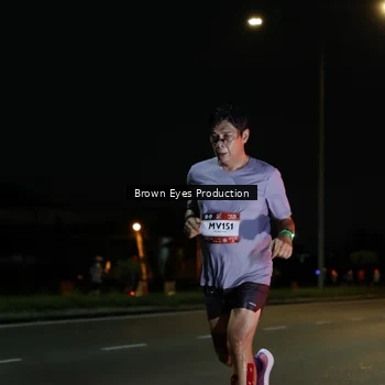 Runner Photo 7627380