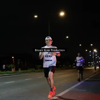 Runner Photo 7627383