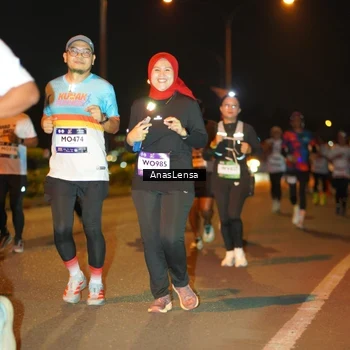 Runner Photo 7627387
