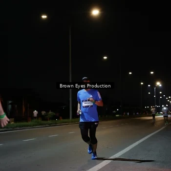 Runner Photo 7627398