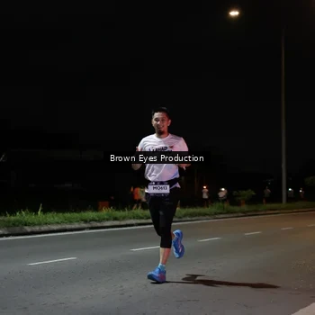 Runner Photo 7627403