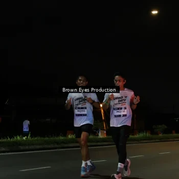 Runner Photo 7627415