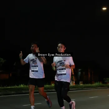 Runner Photo 7627416