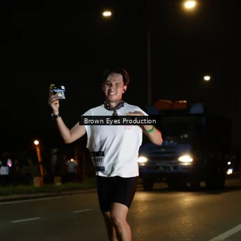 Runner Photo 7627428