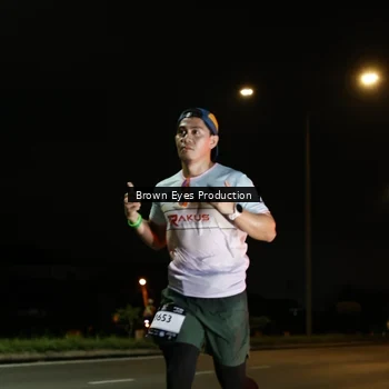 Runner Photo 7627449