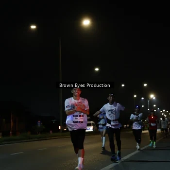 Runner Photo 7627460
