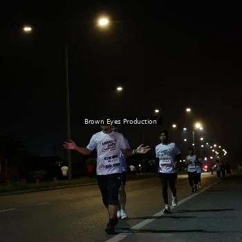 Runner Photo 7627472