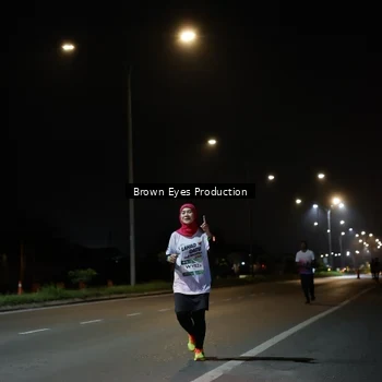 Runner Photo 7627496