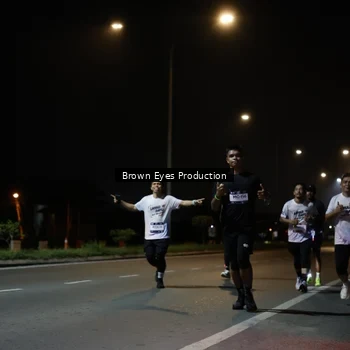 Runner Photo 7627511