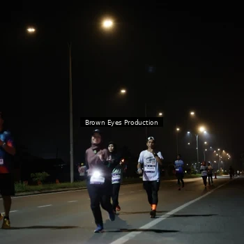 Runner Photo 7627513