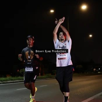 Runner Photo 7627516