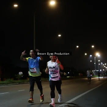 Runner Photo 7627534