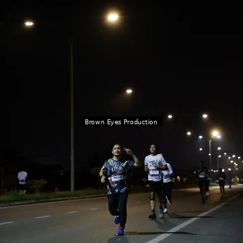 Runner Photo 7627538