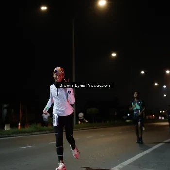 Runner Photo 7627542